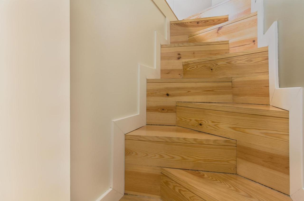 Design In Typical Alfama Apartamento
