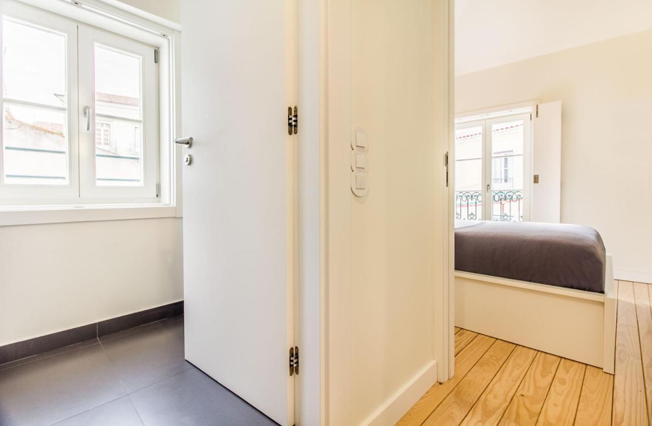 Apartment Design In Typical Alfama *